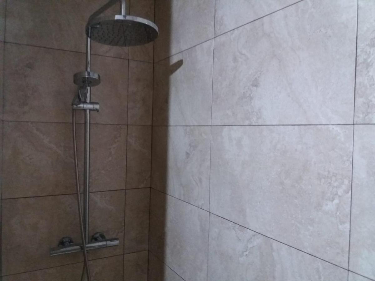 Saron Centro 1 Apartment Ngoại thất bức ảnh